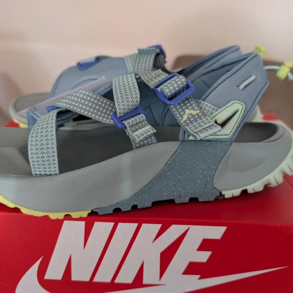 Nike Oneata Sandals - Picture 6 of 7